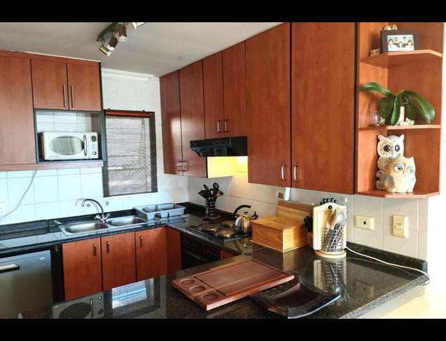 2 BEDROOM TOWNHOUSE FOR SALE IN BEDFORD GARDENS